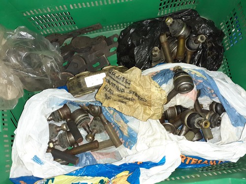 Stock blocco lotto ricambi - blocco,