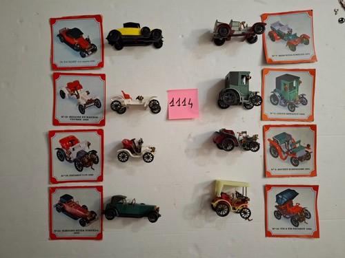 Differenti modellini auto - 32,